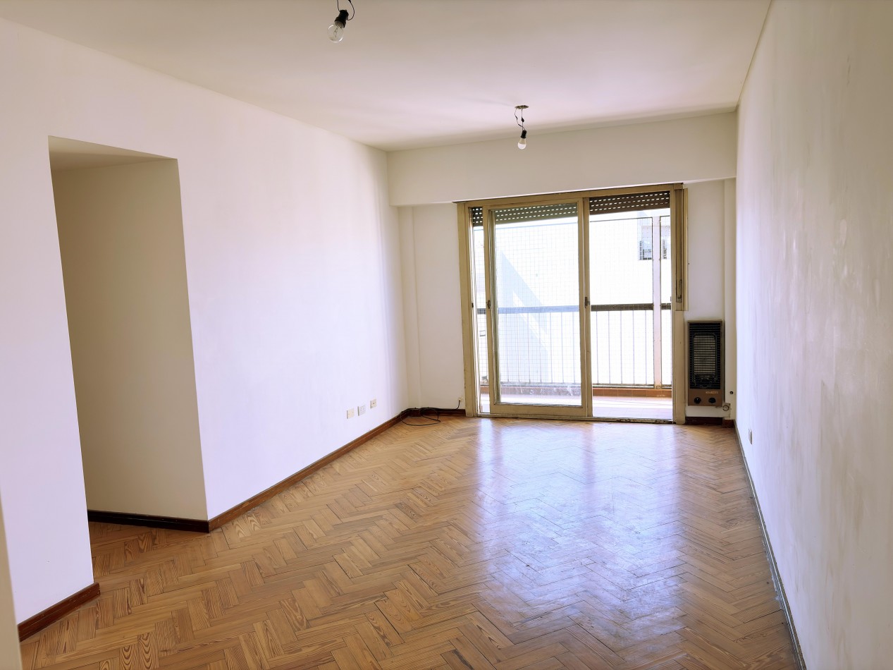 Venta 3 amb c/ lavadero, baño, toilette, balcon y baulera.