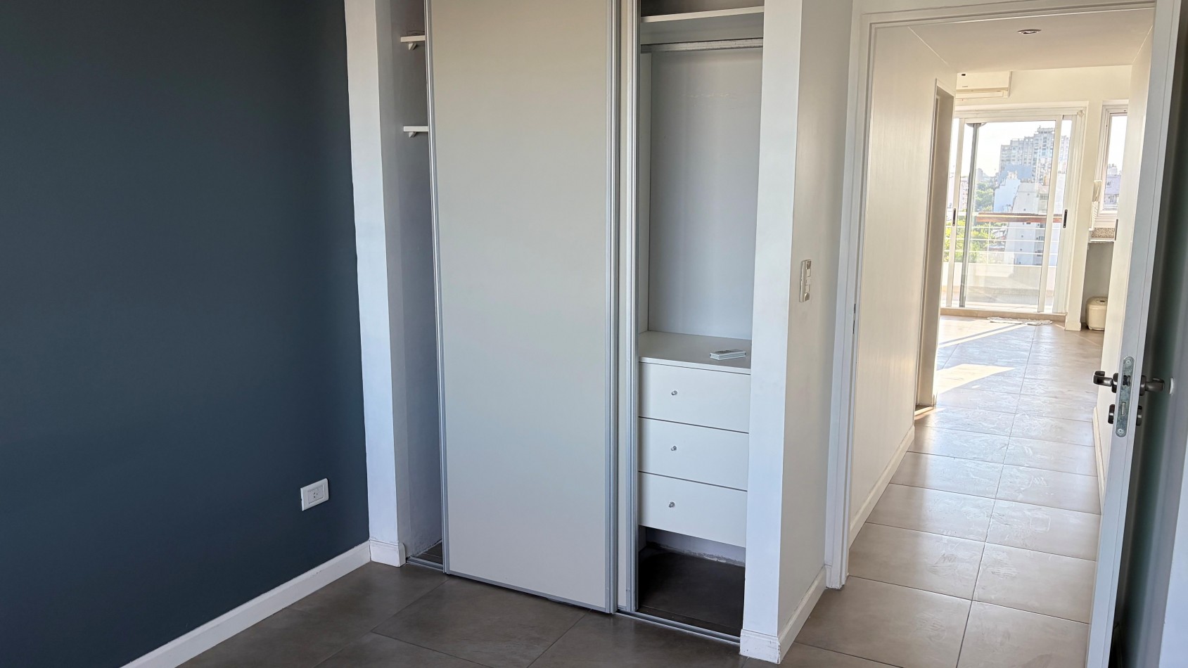 Semipiso 2 Ambientes + Balcon Terraza