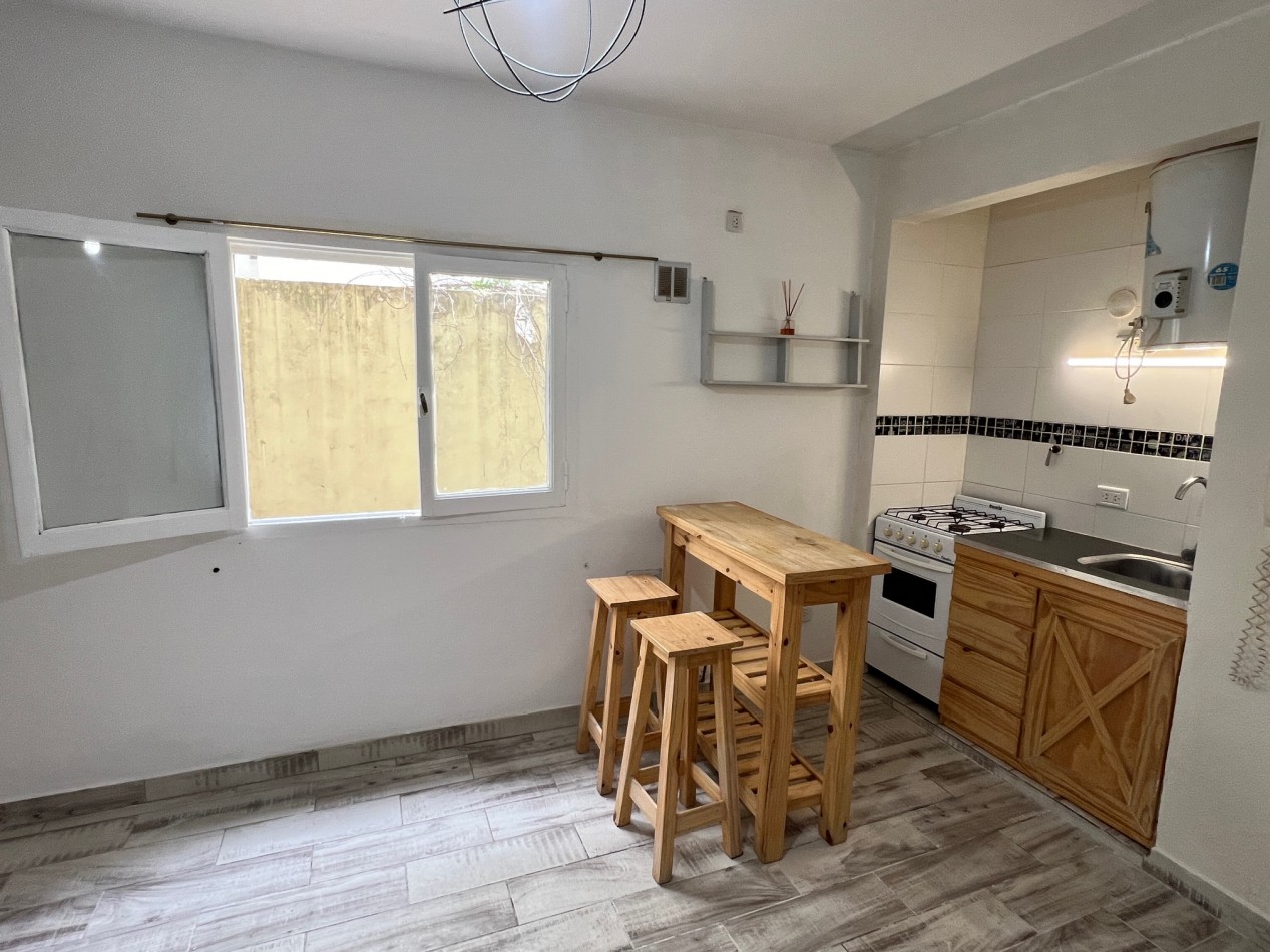 Vendo Monoambiente 18m2 c/gas