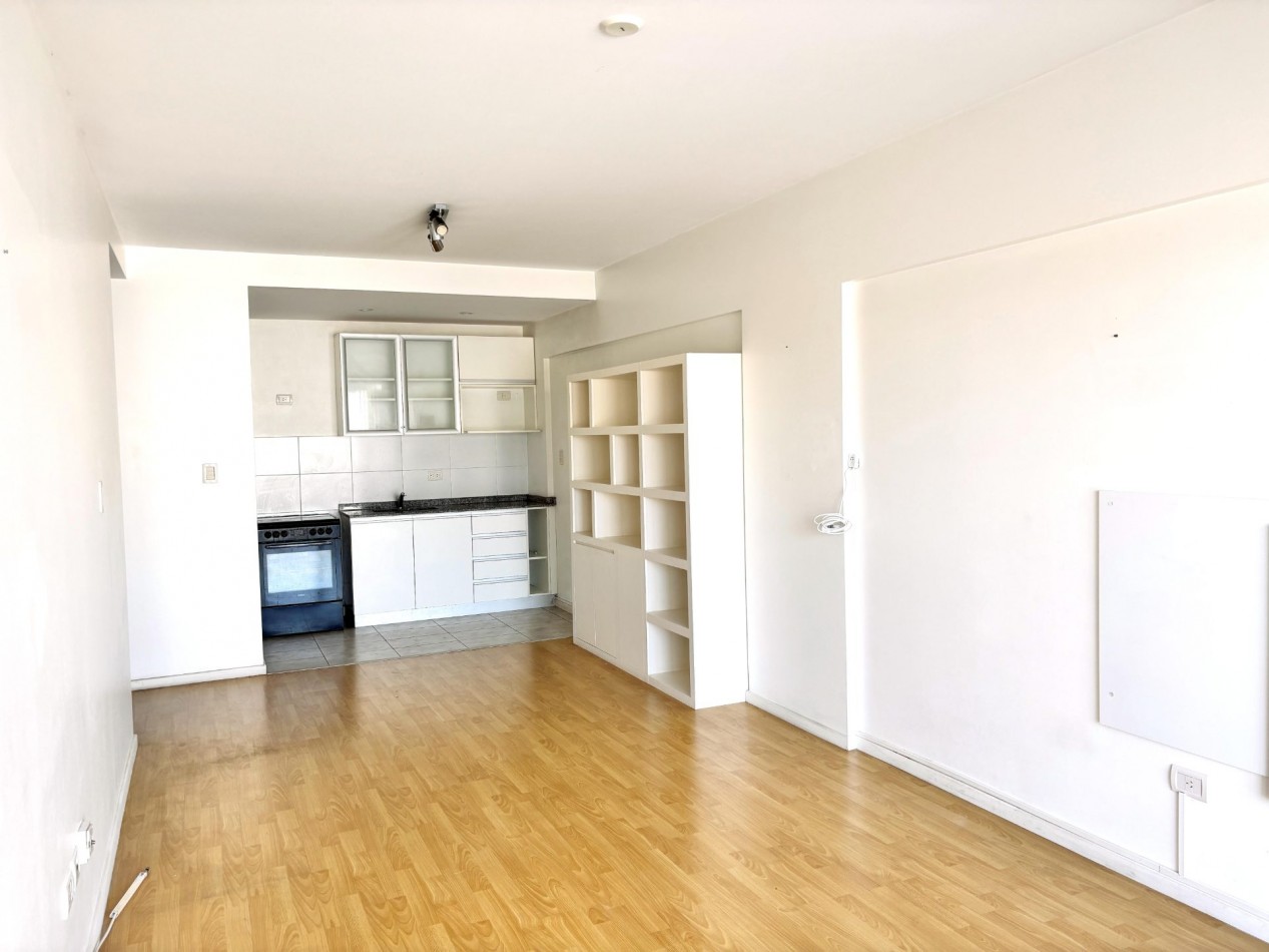 Monoambiente 40m2 con balcon