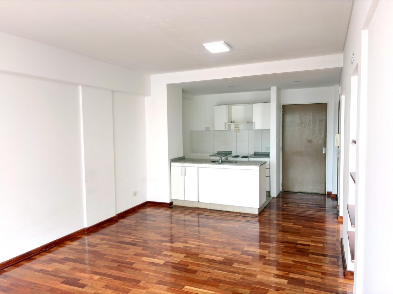 48.29m2 Depto 2 Amb Balcon + Baño + Toilette