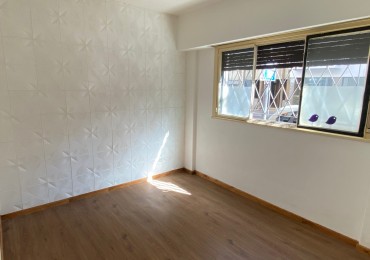 Alquiler 2 ambientes c/patio
