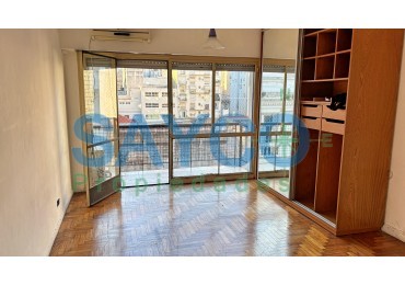 Vendo 2 ambientes con balcon